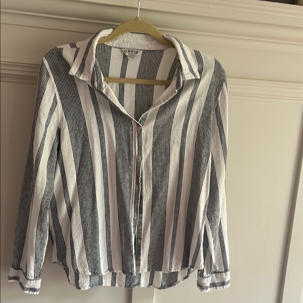 Orvis White and Blue 3/4 Sleeve Button Down Shirt